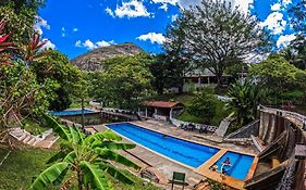 Hotel Fazenda Pedra Do Rodeadouro